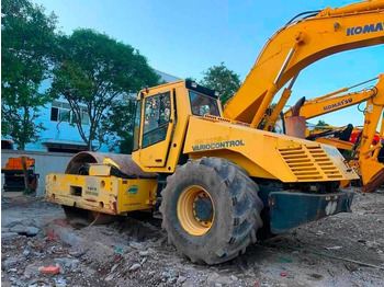 Compactador de asfalto BOMAG