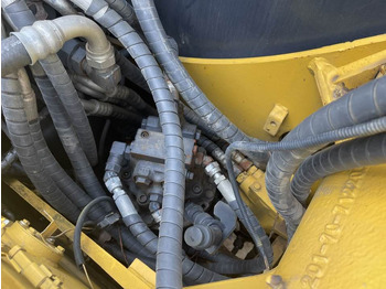 Mini escavadeira Komatsu PC70-8: foto 5