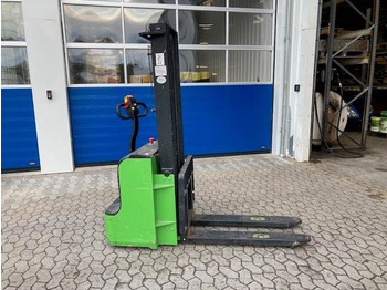 Máquina de construção