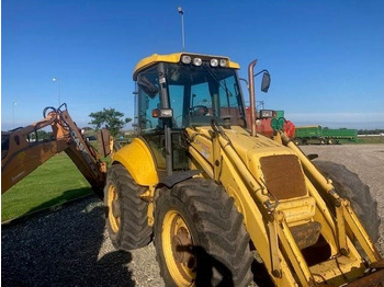 Retroescavadeira New Holland LB 115B: foto 4