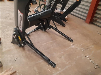 Carregador frontal para o trator Inter-Tech 1600: foto 2 Carregador frontal para o trator Inter-Tech 1600: foto 2