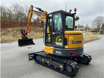 Escavadora de rastos XCMG XE55E