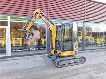 Mini escavadeira XCMG XE27E
