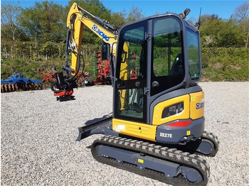 Locação financeira de XCMG xe27e med rototilt  XCMG xe27e med rototilt: foto 2
