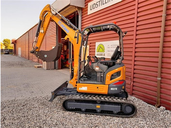 Mini escavadeira XCMG XE27E
