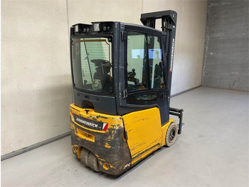 Empilhador elétrico Jungheinrich EFG 216: foto 2