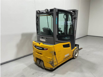 Empilhador elétrico Jungheinrich EFG 220: foto 2