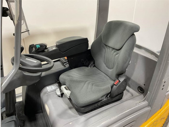 Empilhador elétrico Jungheinrich EFG 220 ZVG: foto 5 Empilhador elétrico Jungheinrich EFG 220 ZVG: foto 5