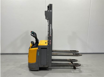 Stacker JUNGHEINRICH