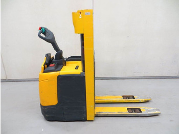 Stacker JUNGHEINRICH