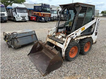 Mini pá carregadora BOBCAT