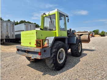 Pá carregadora de rodas O & K L15 With bucket and quickshift: foto 5