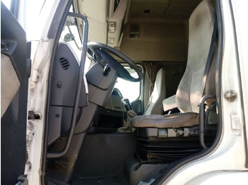Locação financeira de Renault PREMIUM 450 DXI Renault PREMIUM 450 DXI: foto 5