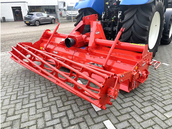 Maquina para lavrar a terra KUHN
