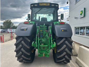 Trator John Deere 6215R: foto 4
