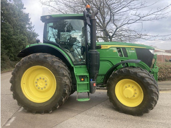 Trator JOHN DEERE 6215R
