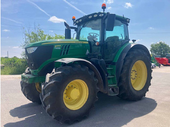 Trator JOHN DEERE 6215R