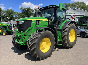 Trator JOHN DEERE 6R 215
