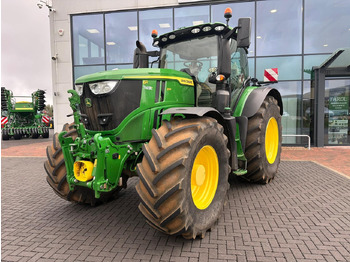 Trator JOHN DEERE 6R 250