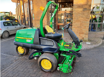 Cortador de grama JOHN DEERE 7200