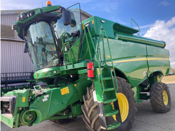 Ceifeira debulhadora JOHN DEERE S780