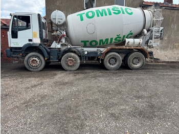 Camião betoneira IVECO