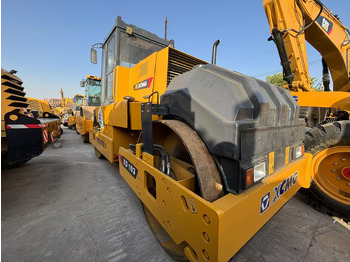 Compactador de asfalto XCMG XD103: foto 3