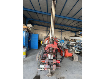Máquina de perfuração SOILMEC