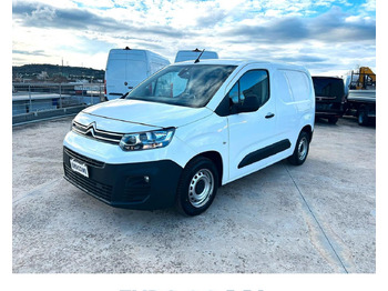 Furgão compacto CITROËN