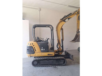 Mini escavadeira CATERPILLAR 302.5