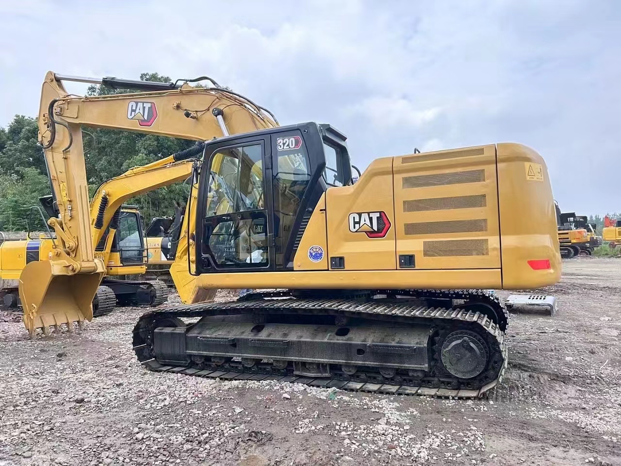 Escavadora de rastos CATERPILLAR 320GC