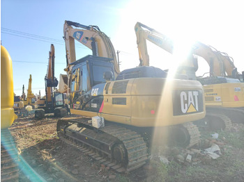 Escavadora de rastos CATERPILLAR 330D2: foto 3