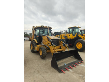 Retroescavadeira CATERPILLAR 420F