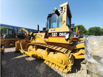 Buldôzer CATERPILLAR D6G: foto 2
