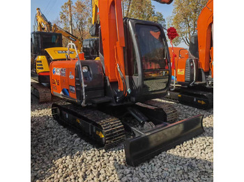 Mini escavadeira HITACHI ZX60: foto 3 Mini escavadeira HITACHI ZX60: foto 3