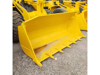 Pá carregadora de rodas KOMATSU WA380: foto 3 Pá carregadora de rodas KOMATSU WA380: foto 3