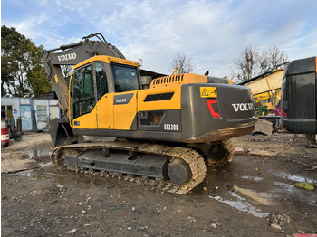 Escavadora de rastos VOLVO EC220D