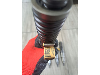 Injector para Camião VOLVO POMPOWTRYSKIWACZE POMPOWTRYSKI RENAULT MAGNUM DXI VOLVO FM FH 20584347: foto 3