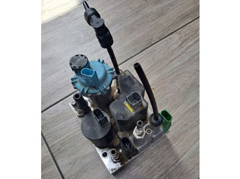 Sistema de escape RENAULT T
