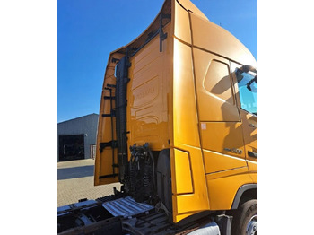 Aerodinâmica/ Aerofólio VOLVO FH