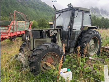 Trator MASSEY FERGUSON 1000 series