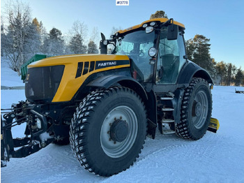 Trator JCB