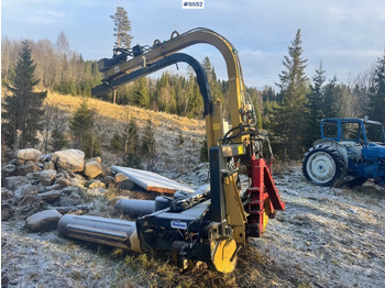 Máquina para produção de feno