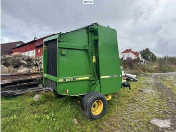 Máquina para produção de feno JOHN DEERE