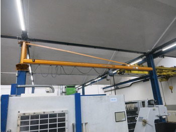 Guindaste DEMAG