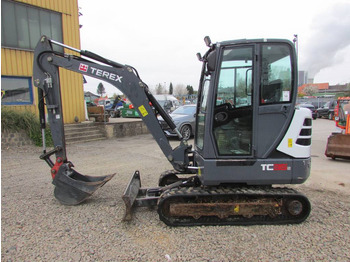 Mini escavadeira TEREX