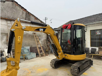 Mini escavadeira CATERPILLAR 303CR