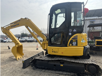 Mini escavadeira KOMATSU PC40