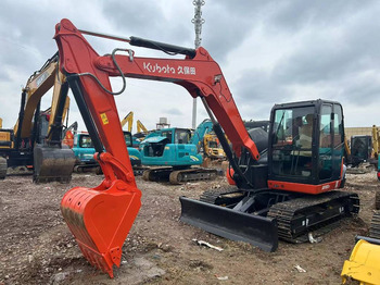 Mini escavadeira KUBOTA