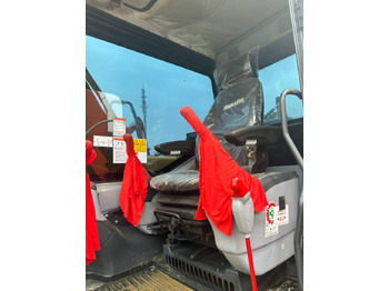 Mini escavadeira Komatsu PC 130: foto 3 Mini escavadeira Komatsu PC 130: foto 3